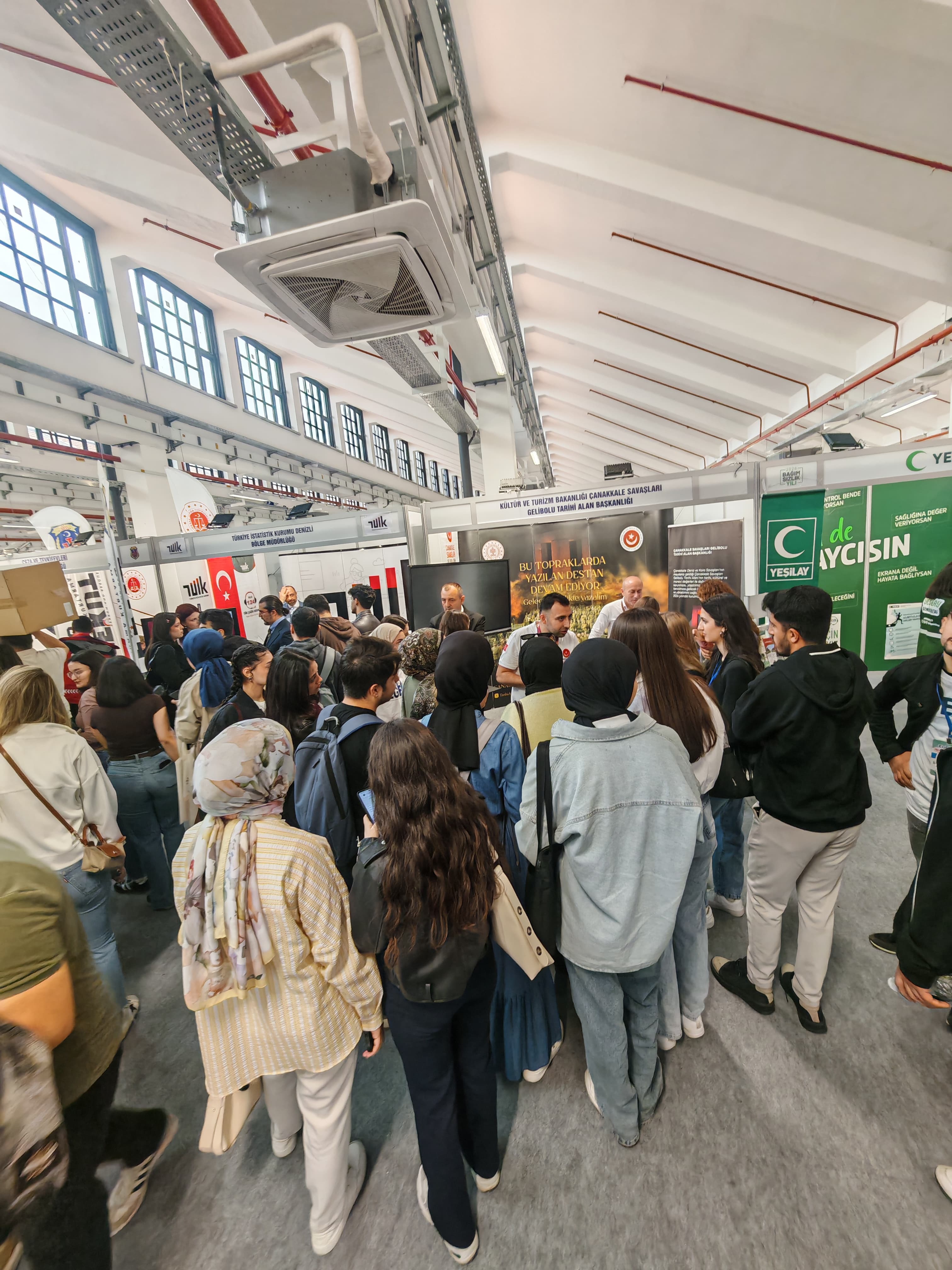 Tarihin Yazıldığı Yerden, Geleceğin İnşasına