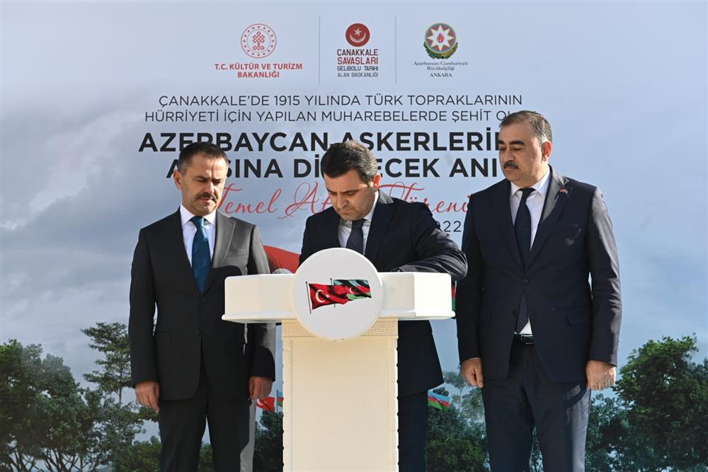 Tarihi Alan'da Azerbaycan Anıtı'nın Temel Atma Töreni Gerçekleştirildi